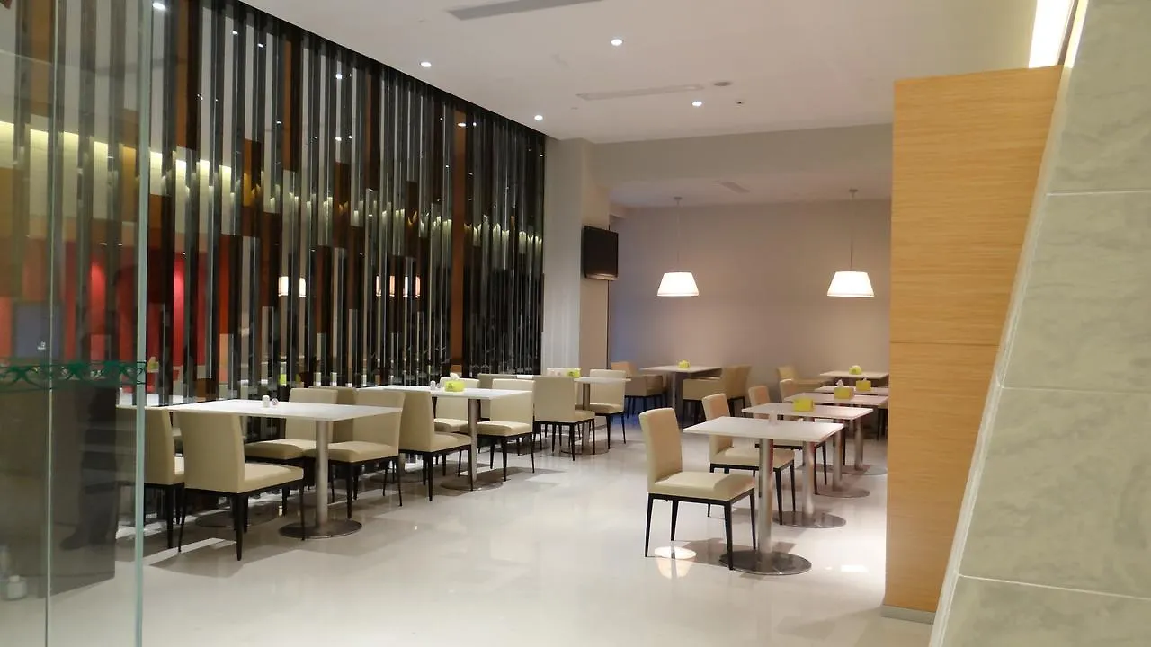 Jinjiang Inn Sanya Jiefang Road Tax Free Shopping Center